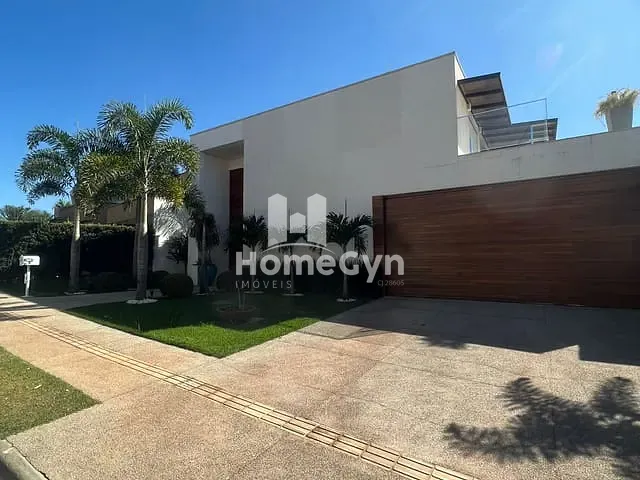 Casa com 494m² 4 quartos e 5 banheiros, à venda, no bairro Jardins Verona em Goiânia