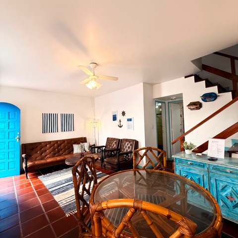 Casa com 720m² 3 quartos e 2 banheiros, à venda, no bairro Algodoal em Cabo Frio