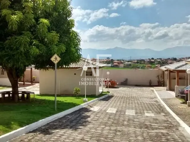 Casa com 133m² 2 quartos e 2 banheiros, à venda, no bairro Jardim Santa Tereza em Taubaté