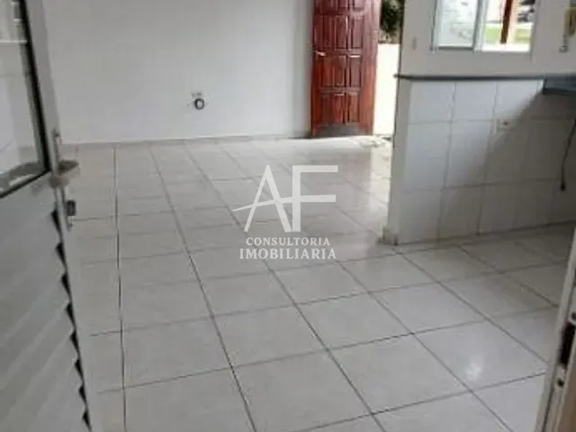 Casa com 133m² 2 quartos e 2 banheiros, à venda, no bairro Jardim Santa Tereza em Taubaté