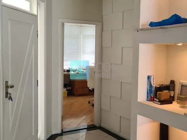 Casa com 300m² 4 quartos e 3 banheiros, para alugar, no bairro Parque Residencial Aquarius em São José dos Campos