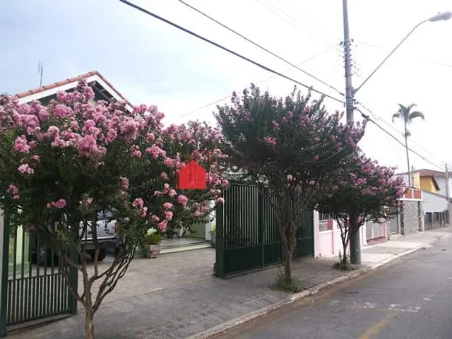 Casa com 405m², à venda, no bairro Centro em Pindamonhangaba