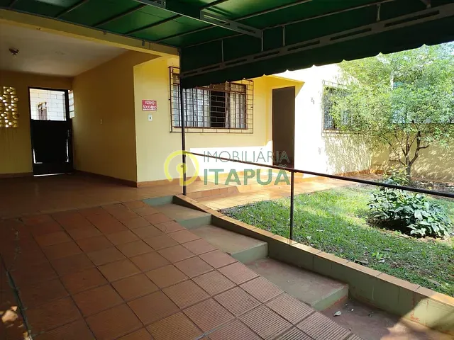 Casa com 275m² 4 quartos e 2 banheiros, à venda, no bairro Jardim Morumbi em Londrina