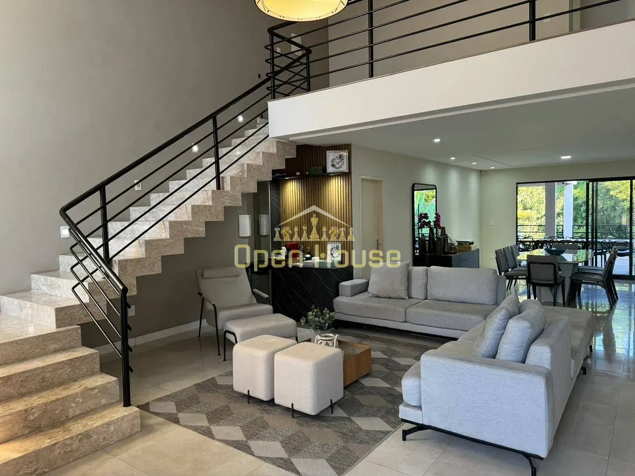 Casa, 3 quartos, 342 m² - Foto 1