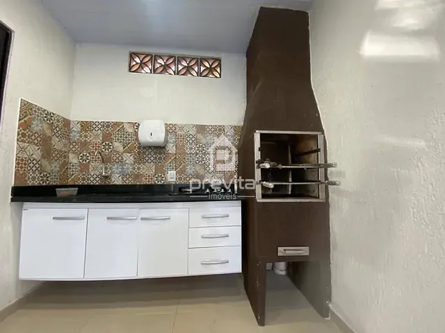 Casa 4 quartos e 1 banheiro, à venda, no bairro Parque São Luís em Taubaté