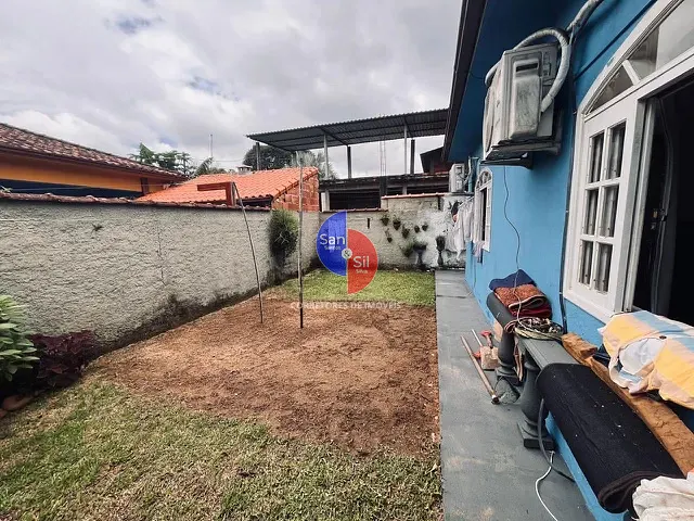 Casa 2 quartos e 2 banheiros, à venda, no bairro Centro em Guapimirim