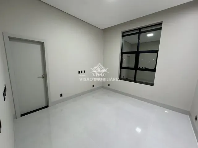 Casa com 591m² 3 quartos e 4 banheiros, à venda, no bairro Condomínio Aquarela dos Poemas em Sinop