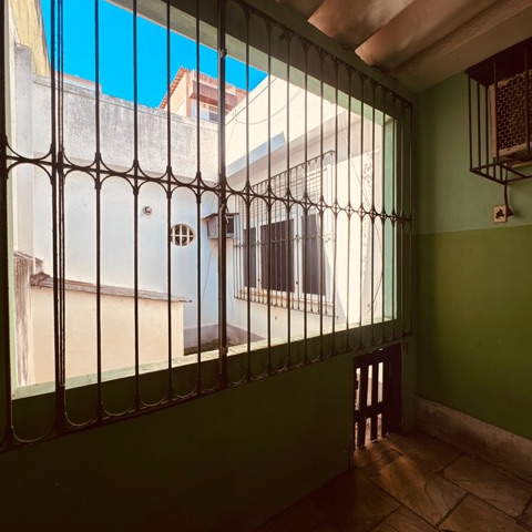 Casa com 420m² 3 quartos e 2 banheiros, à venda, no bairro Algodoal em Cabo Frio