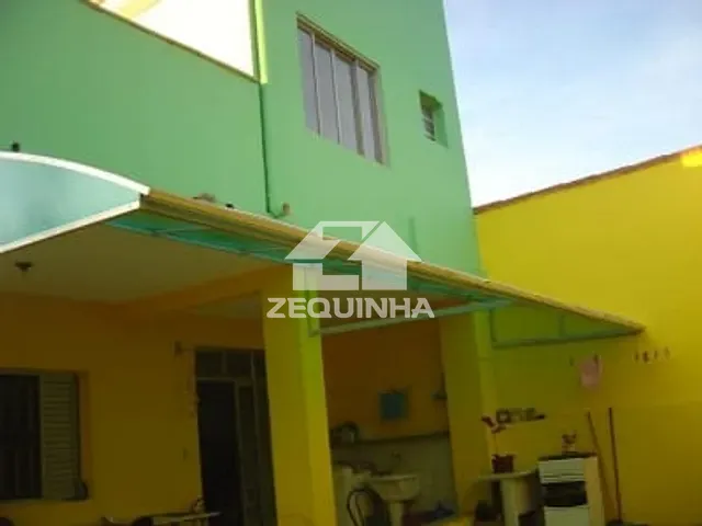 Casa com 200m² 4 quartos e 2 banheiros, à venda, no bairro Parque Marajoara em Tatui