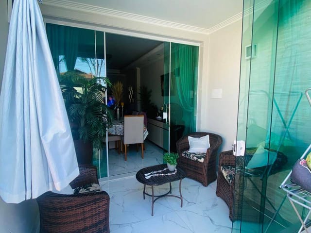 Casa 6 quartos e 4 banheiros, à venda ou para alugar, no bairro IPS em Campos dos Goytacazes