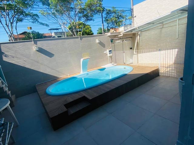 Casa 6 quartos e 4 banheiros, à venda ou para alugar, no bairro IPS em Campos dos Goytacazes