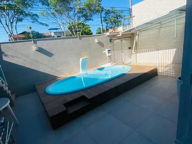 Casa 6 quartos e 4 banheiros, à venda, no bairro IPS em Campos dos Goytacazes