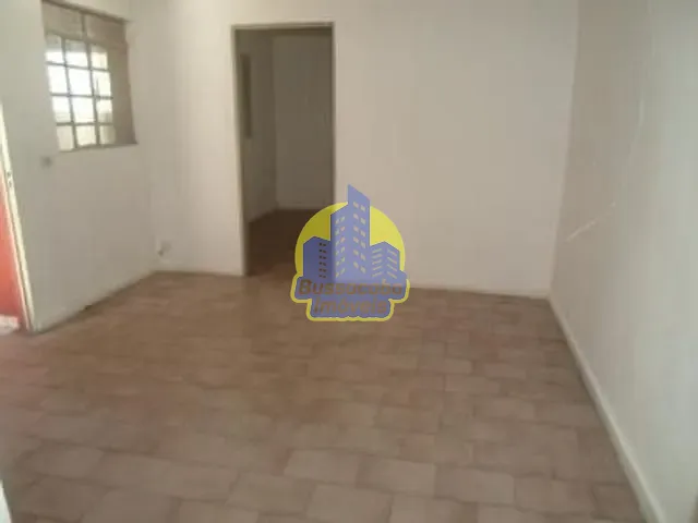 Casa com 380m² 6 quartos e 2 banheiros, à venda, no bairro Jardim Veloso em Osasco
