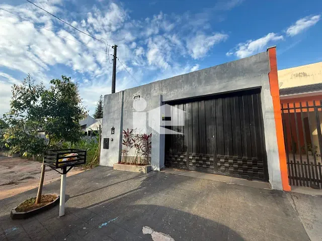 Casa 3 quartos e 2 banheiros, à venda, no bairro Cidade Verde IV em Rolândia
