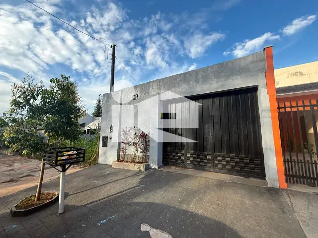 Casa 3 quartos e 2 banheiros, à venda, no bairro Cidade Verde IV em Rolândia