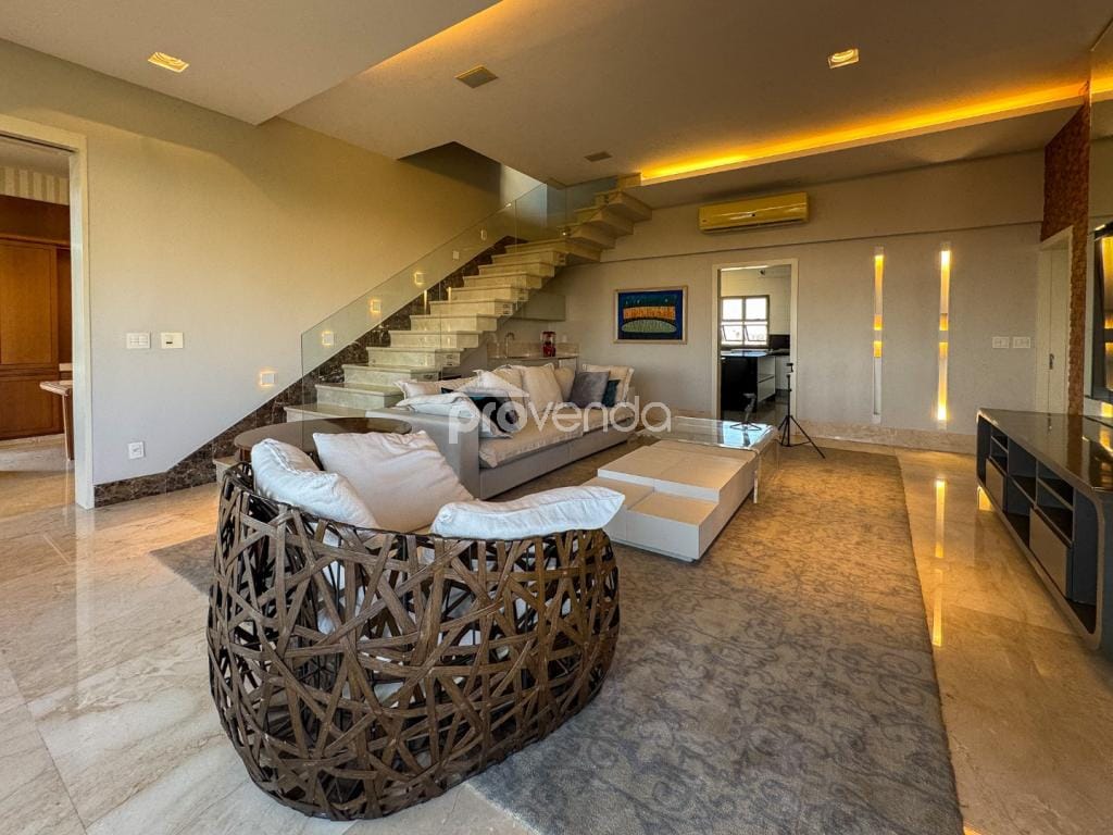 Casa, 3 quartos, 296 m² - Foto 2