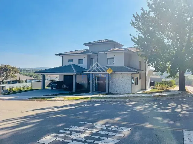 Casa com 1000m² 3 quartos e 4 banheiros, à venda, no bairro Jardim Caxambu em Jundiaí