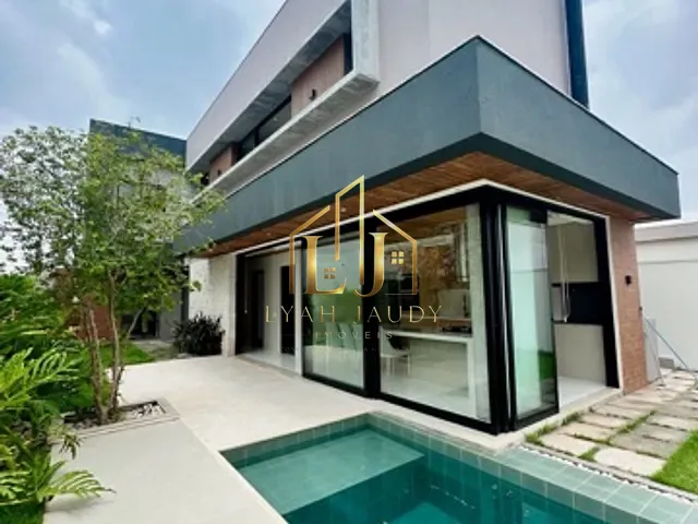 Casa com 308m² 3 quartos e 4 banheiros, à venda, no bairro Jardim Imperial em Cuiabá