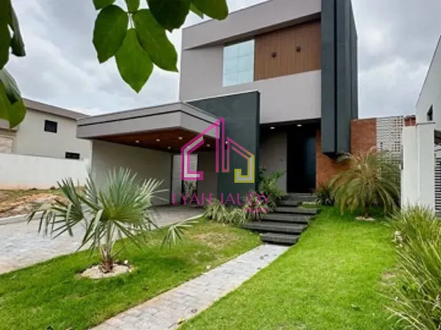 Casa com 308m² 3 quartos e 4 banheiros, à venda, no bairro Jardim Imperial em Cuiabá