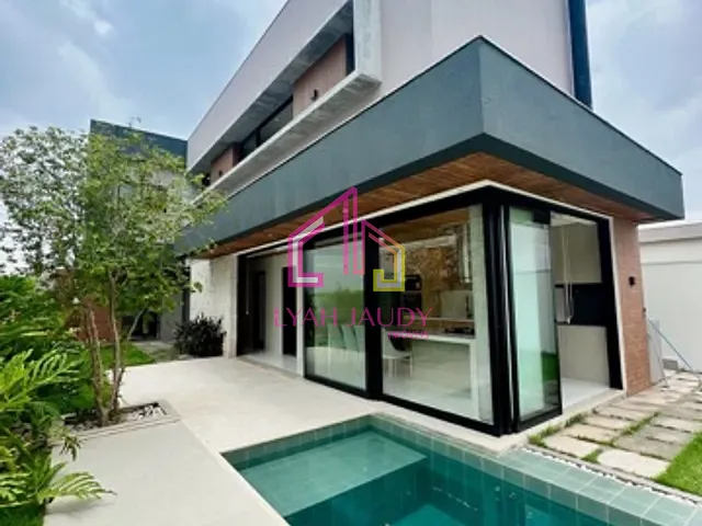 Casa com 308m² 3 quartos e 4 banheiros, à venda, no bairro Jardim Imperial em Cuiabá
