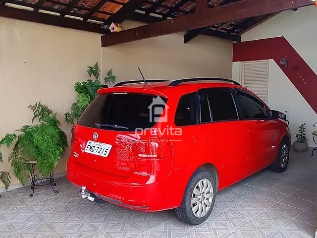 Casa 3 quartos e 2 banheiros, à venda, no bairro Jardim do Sol em Taubaté