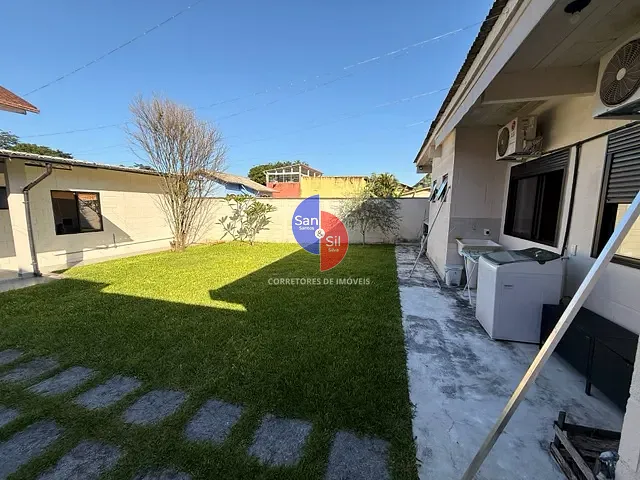 Casa com 428m² 3 quartos e 5 banheiros, à venda, no bairro Limoeiro em Guapimirim