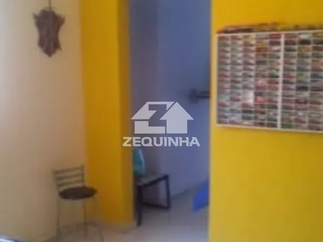 Casa com 180m² 3 quartos e 1 banheiro, à venda, no bairro Santo Antonio em Osasco