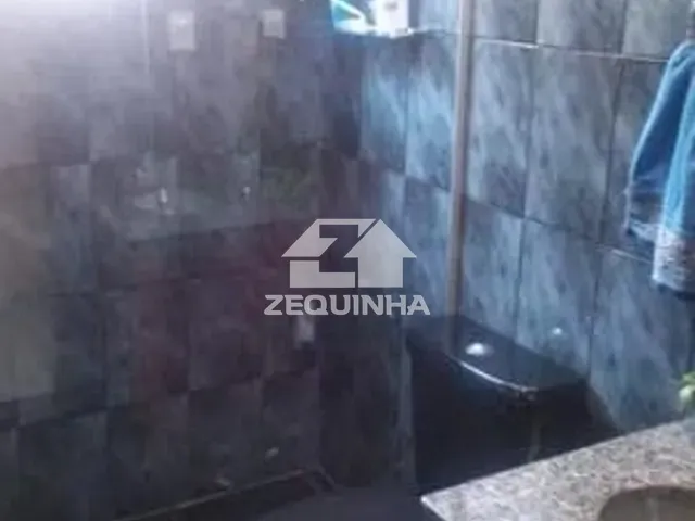 Casa com 180m² 3 quartos e 1 banheiro, à venda, no bairro Santo Antonio em Osasco