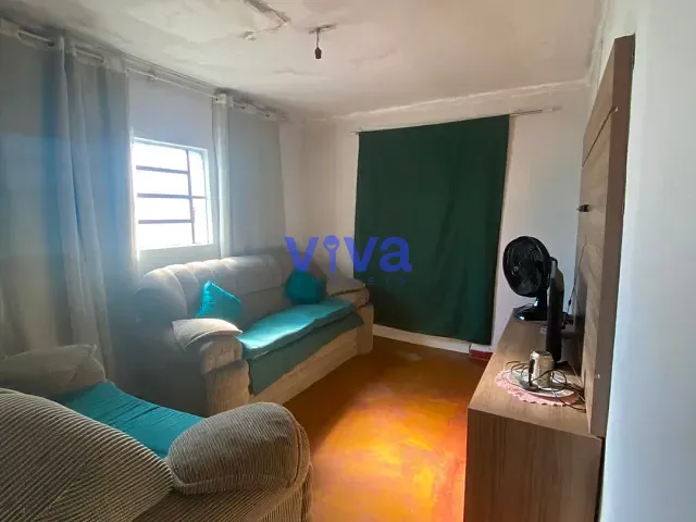 Casa 3 quartos e 2 banheiros, à venda, no bairro Setor Garavelo em Aparecida de Goiânia