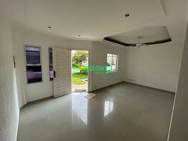 Casa com 150m² 3 quartos e 2 banheiros, à venda, no bairro Jardim Califórnia em Jacareí