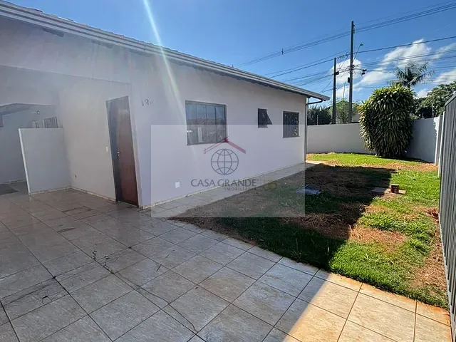 Casa com 214m² 2 quartos e 1 banheiro, para alugar, no bairro Jardim Pioneiros em Rolândia
