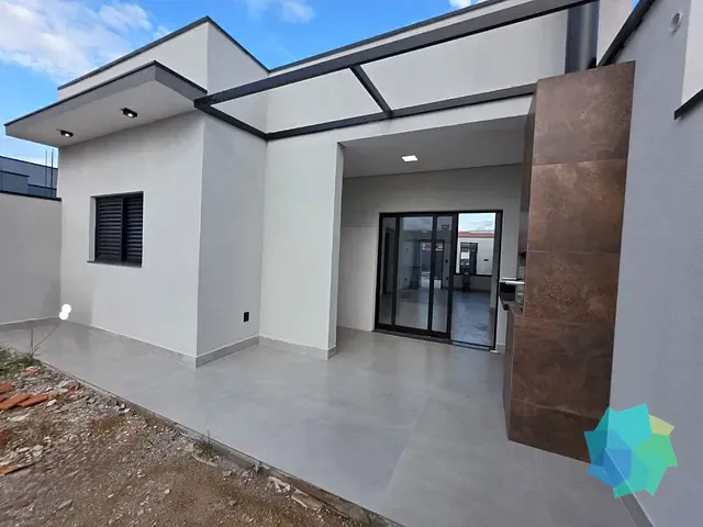 Casa com 176m² 2 quartos e 2 banheiros, à venda, no bairro Loteamento Terras de São Pedro e São Paulo em Salto