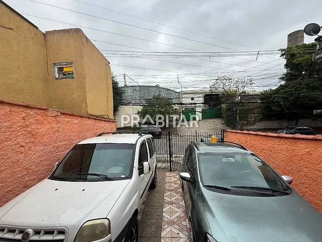 Casa com 266m² 3 quartos e 3 banheiros, à venda, no bairro Ayrosa em Osasco