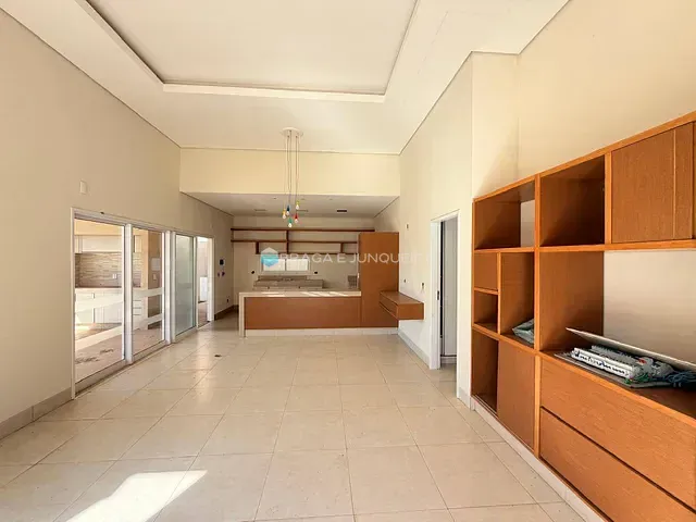 Casa com 800m² 3 quartos e 5 banheiros, para alugar, no bairro Jardim Francisco Fernandes em São José do Rio Preto
