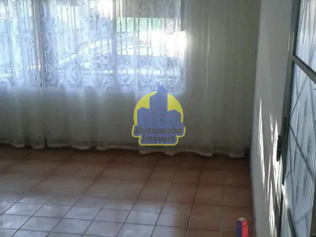 Casa com 250m² 3 quartos e 3 banheiros, à venda, no bairro Cipava em Osasco