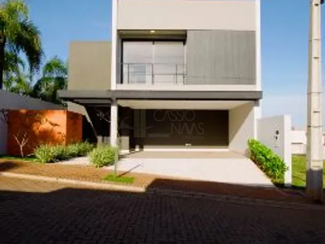 Casa com 220m² 3 quartos e 2 banheiros, à venda, no bairro Condomínio Vivere Parc em Apucarana