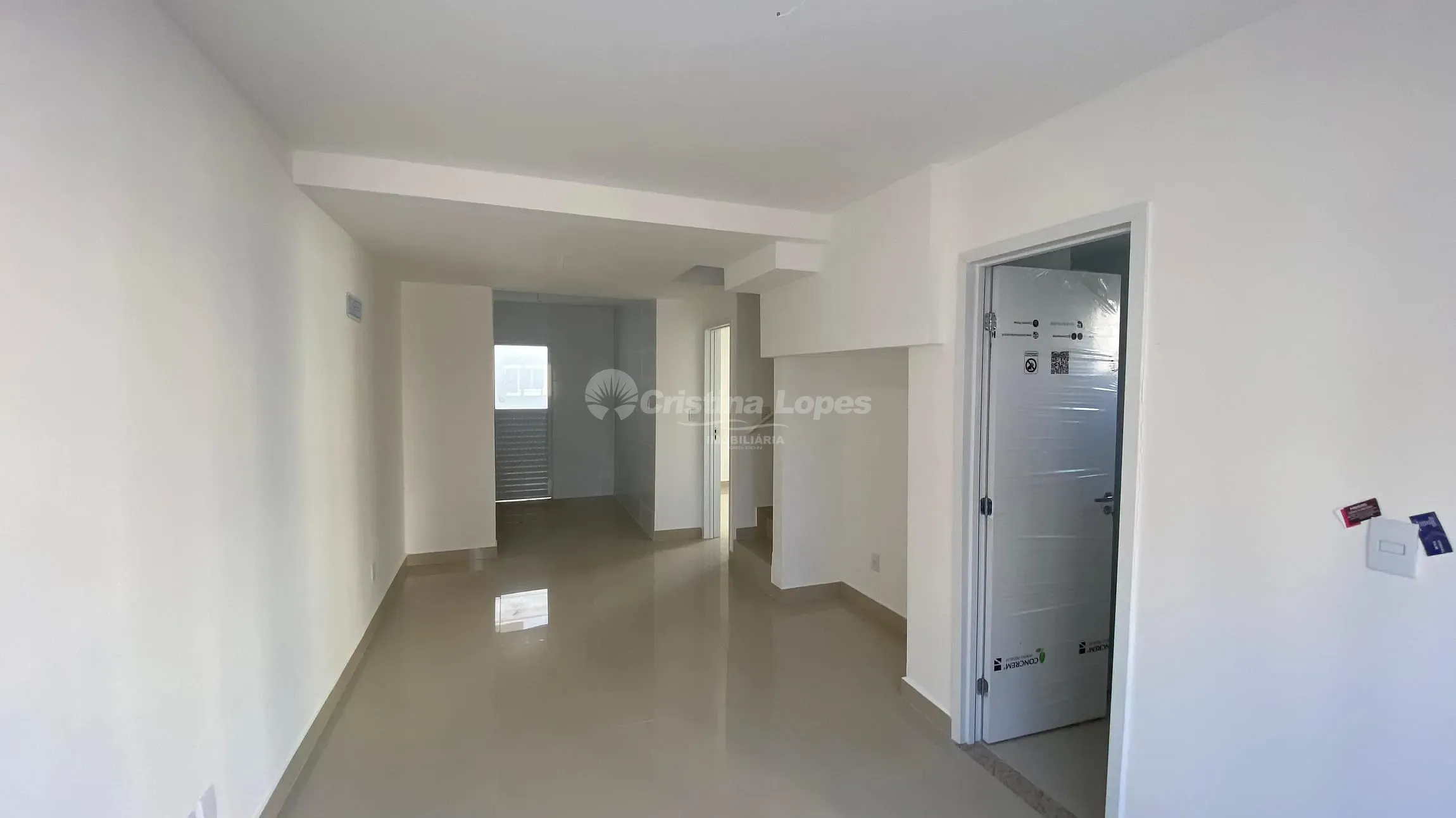 Casa, 3 quartos, 77 m² - Foto 2