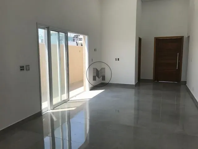 Casa com 250m² 3 quartos e 4 banheiros, à venda, no bairro Caçapava Velha em Caçapava