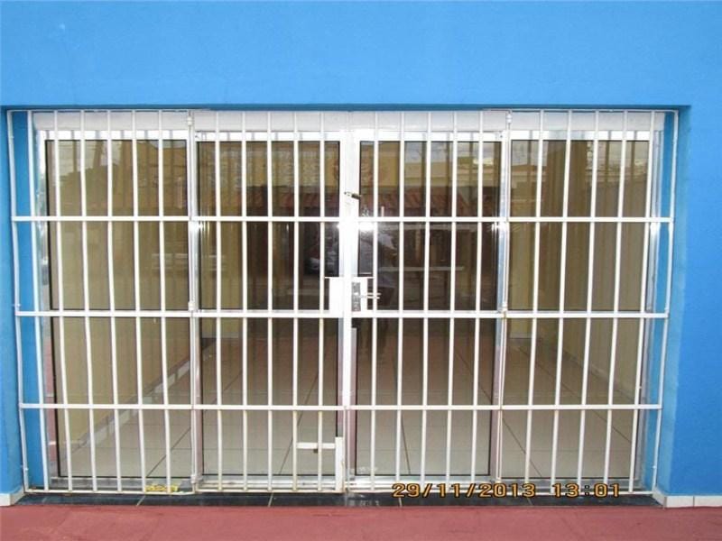 Casa, 1 quarto, 200 m² - Foto 3