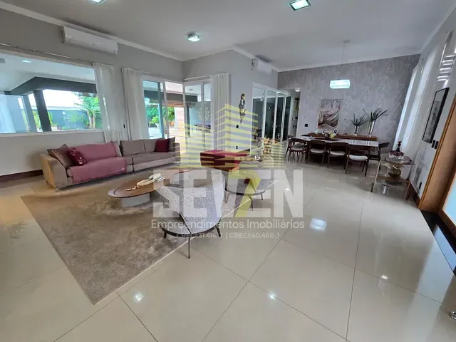 Casa com 986m² 4 quartos e 6 banheiros, à venda, no bairro Vila Aviação em Bauru