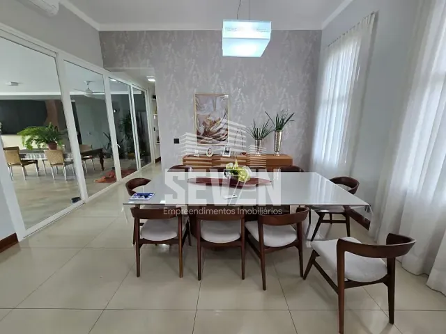 Casa com 986m² 4 quartos e 6 banheiros, à venda, no bairro Vila Aviação em Bauru