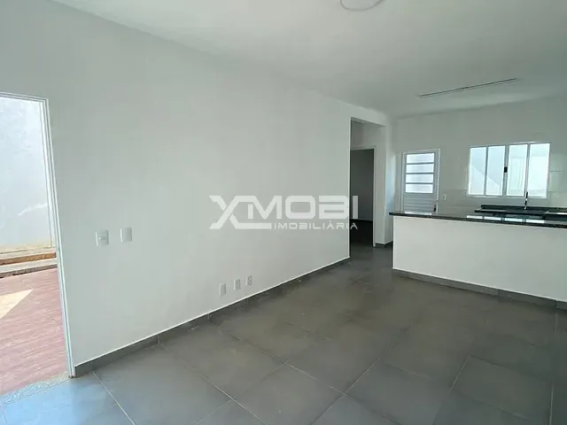 Casa 2 quartos e 1 banheiro, à venda, no bairro Nova Trieste em Jarinu