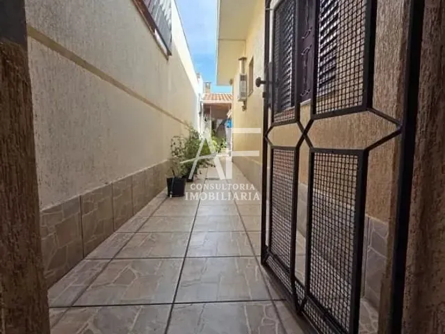 Casa com 250m², à venda, no bairro Jardim Independência em Taubaté
