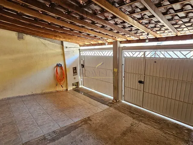 Casa 3 quartos e 2 banheiros, à venda, no bairro Santa Luzia em Bragança Paulista