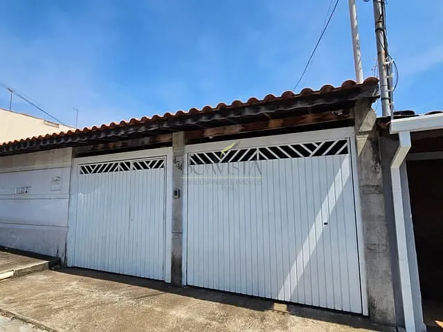 Casa 3 quartos e 2 banheiros, à venda ou para alugar, no bairro Santa Luzia em Bragança Paulista