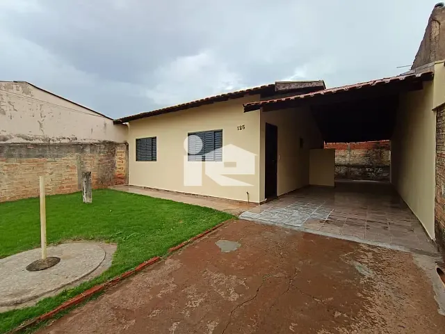 Casa 2 quartos e 1 banheiro, para alugar, no bairro Jardim Belo Horizonte em Rolândia
