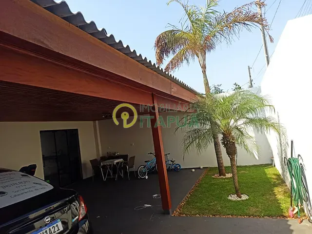 Casa com 200m² 3 quartos e 2 banheiros, à venda, no bairro Jardim Neman Sahyun em Londrina