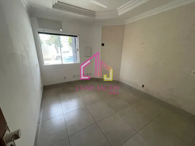 Casa com 840m², para alugar, no bairro Bosque da Saúde em Cuiabá