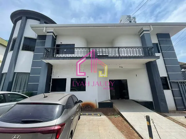 Casa com 840m², para alugar, no bairro Bosque da Saúde em Cuiabá