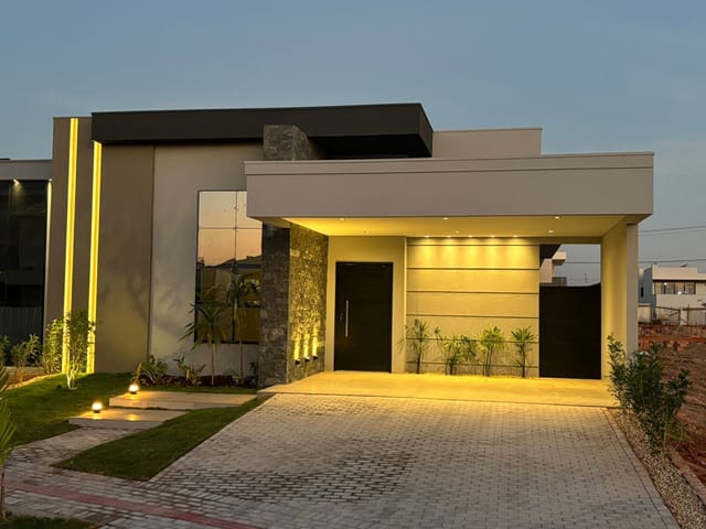 Casa com 337m² 3 quartos e 1 banheiro, à venda, no bairro Condomínio Aquarela dos Poemas em Sinop